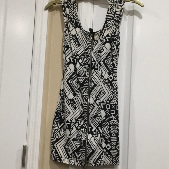 Tribal bodycon - Picture 5 of 6